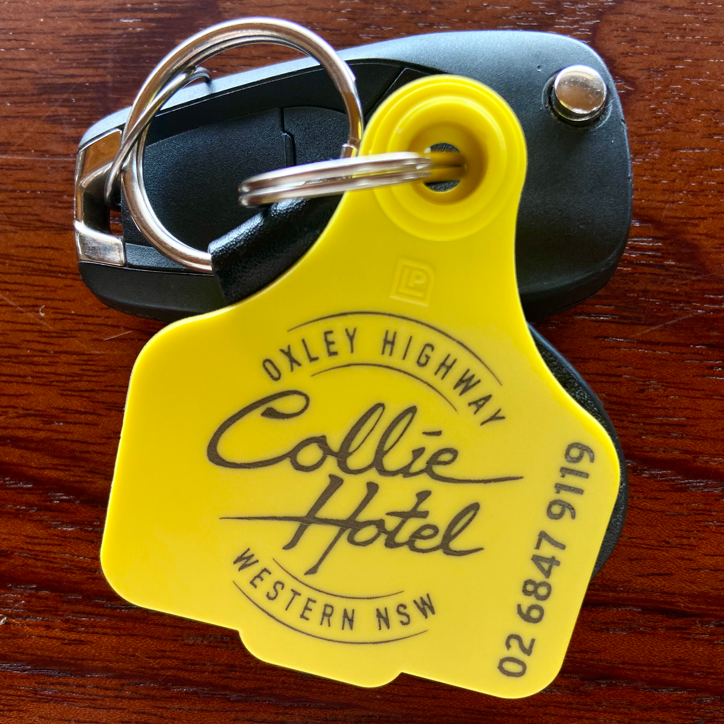 Collie Hotel Cattle Tag