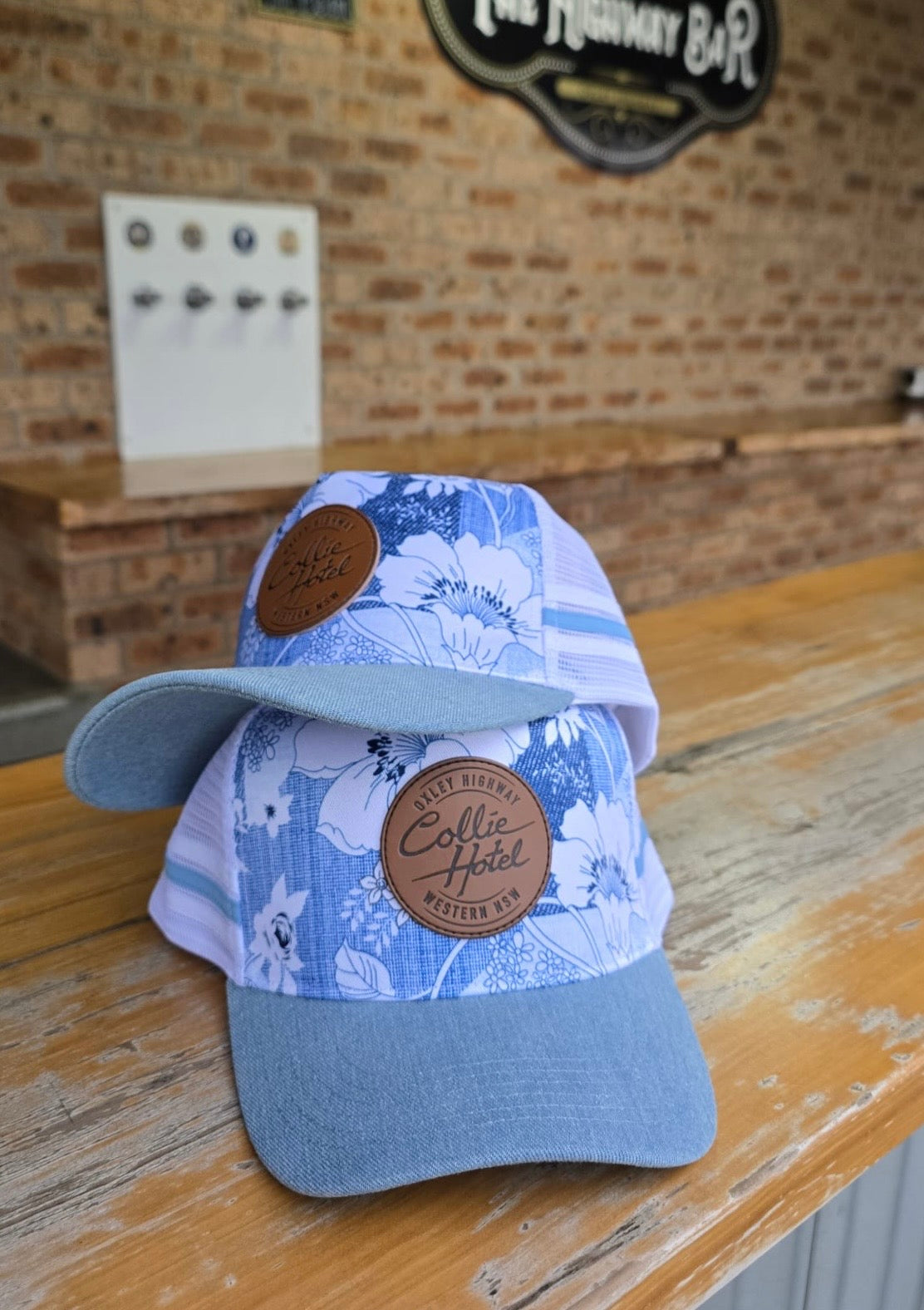 Collie DAISY Trucker hat